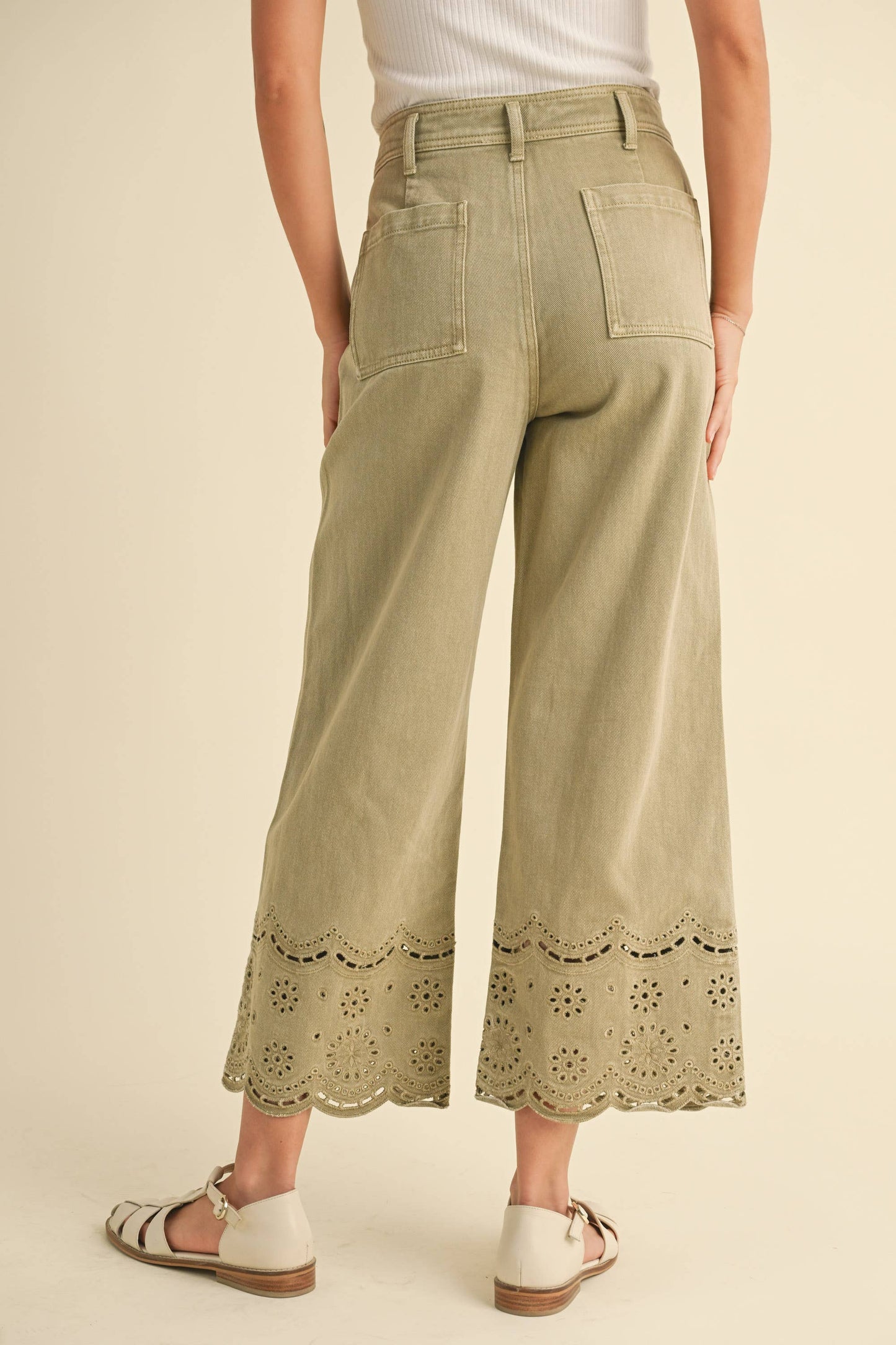 Embroidery Bottom Pants