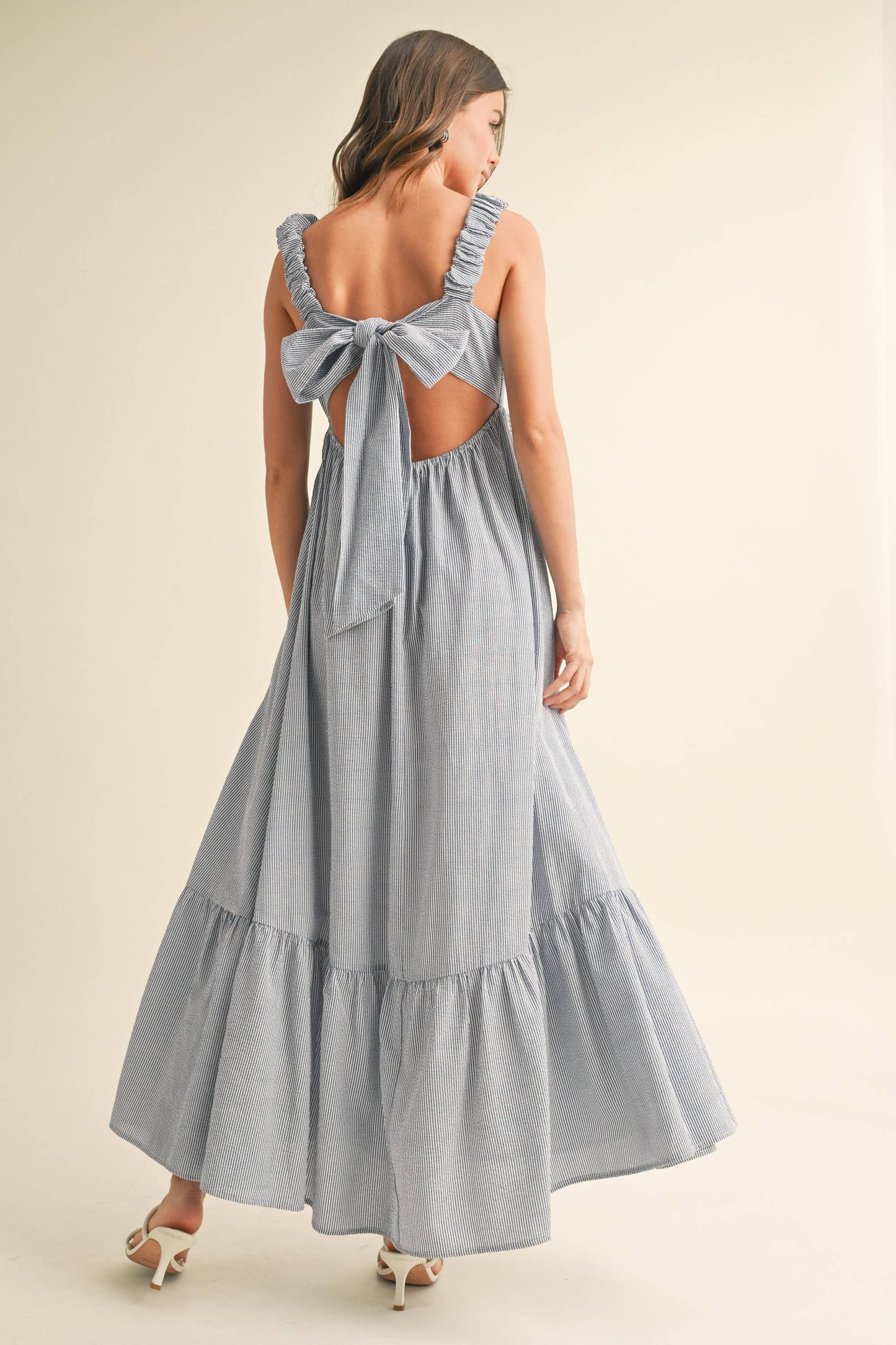 Scrunch Strap Back Tie Rufle Maxi Dress