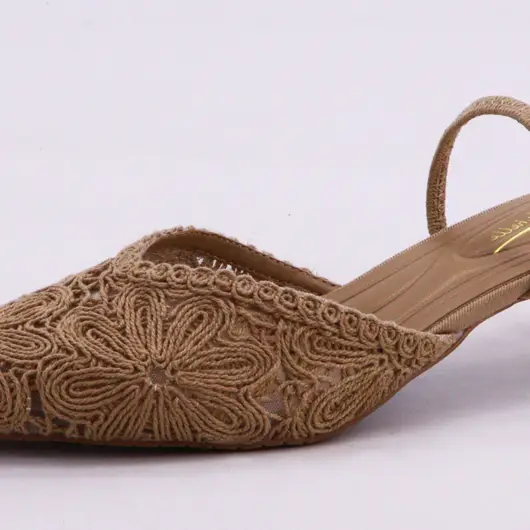 Crochet Lace Kitten Heel Slingback