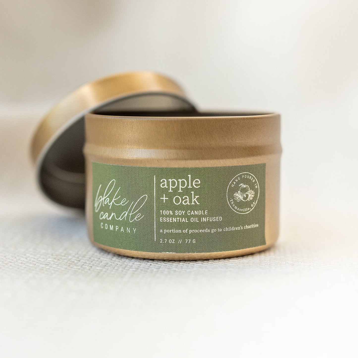 Apple and Oak Tin