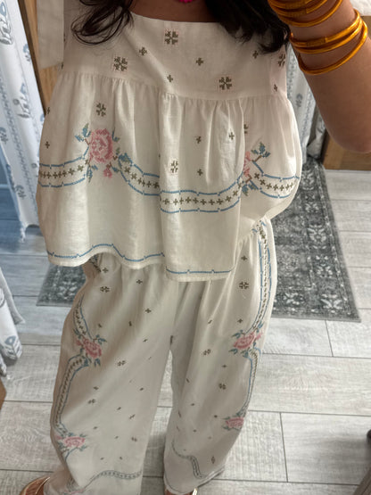 Off White Floral Set