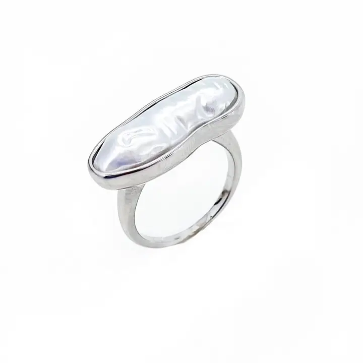 Pearl ring
