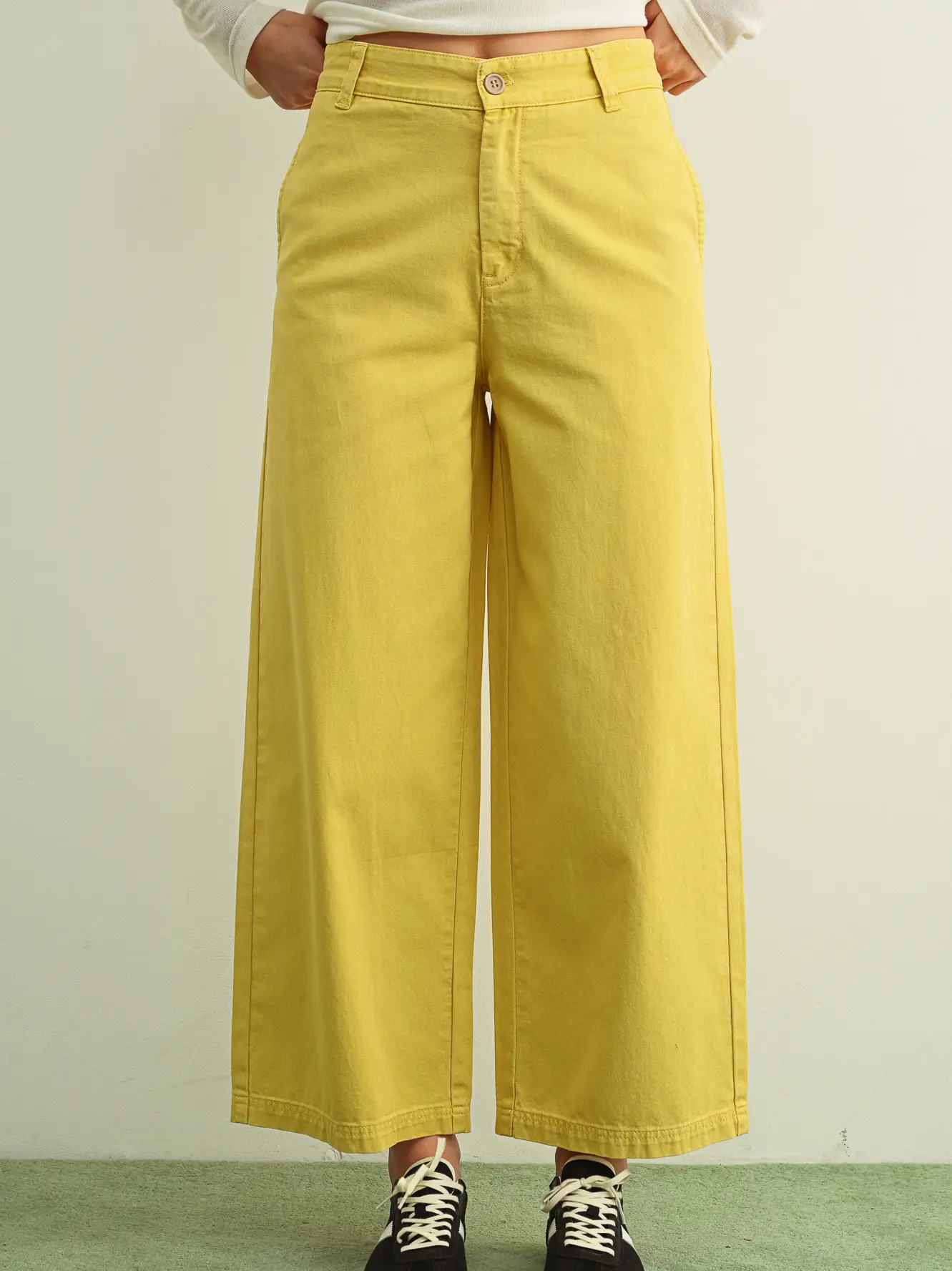 Lemon Barrel Pants
