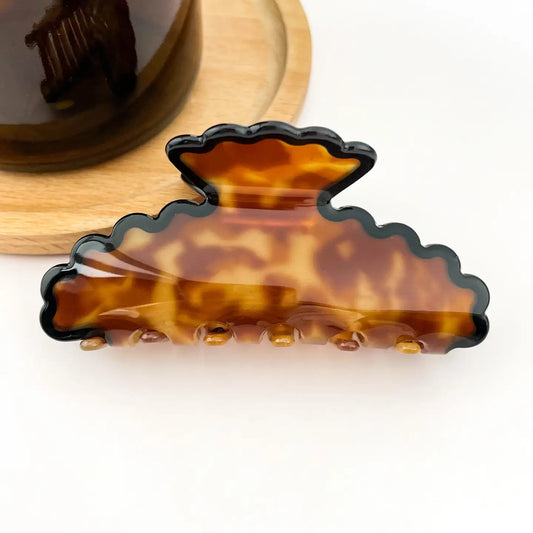 Wavy Light Brown Claw Clip