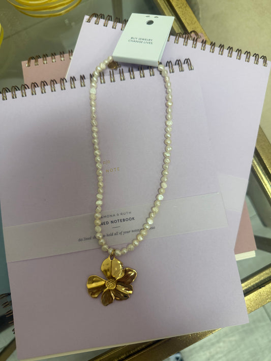 Pearl Garden Necklace